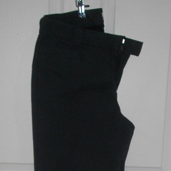 Women's Dockers Hello Smooth dark brown trouser, 10M, new. - Picture 2 of 3